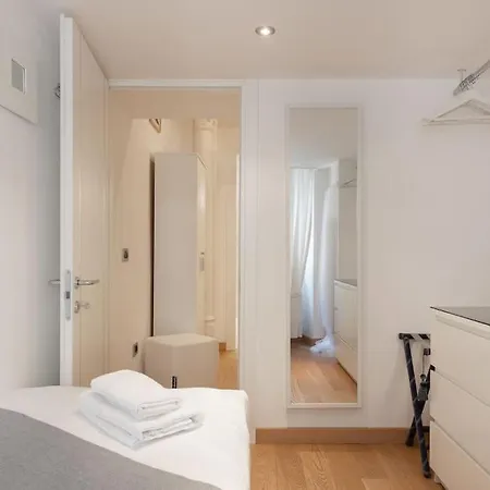 Centro I Imbriani 12 * Trieste