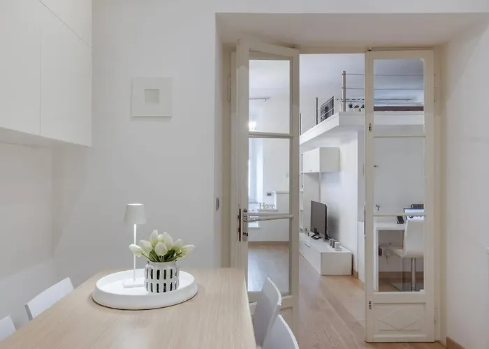 Centro I Imbriani 12 *