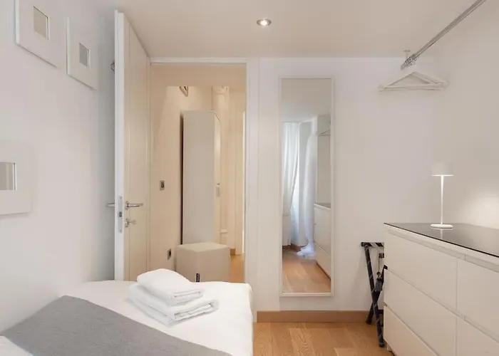 Centro I Imbriani 12 * Trieste